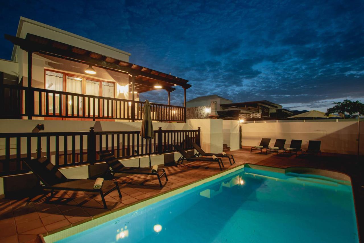Stylish 6 Bedroom Villa Princesa - Hot Tub - Heated Pool - Near Beach & Waterparks Πλάγια Μπλάνκα Εξωτερικό φωτογραφία